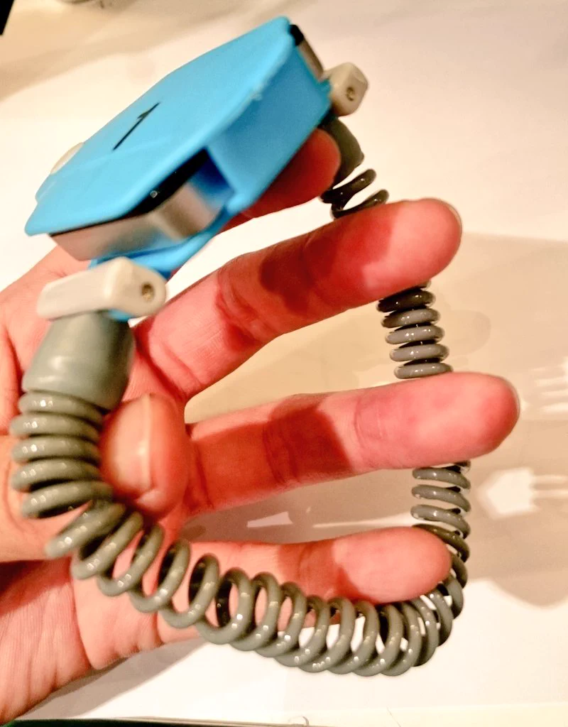 300円でこのクオリティは半端ない...今このガチャガチャが話題ですwww