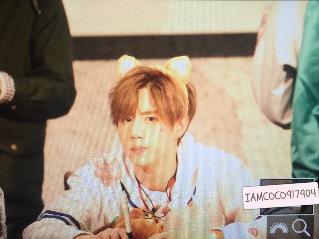 got7_Ars_CYJ917's tweet photo. バイト先の常連さん 2 - 小説 https://t.co/c3WbyUkeRw

あ、これな。これ
みんな読んで読んで♡♡
まくとの話。GOT7のメンバーも出てくるよ♡♡

#占ツク https://t.co/OynaUl0Rn9