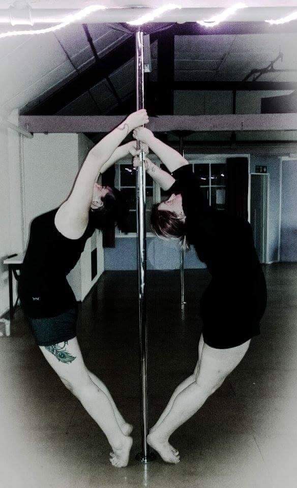 OneTokeShaunna's tweet photo. Pole Fitness https://t.co/qEWQ1M2rxp