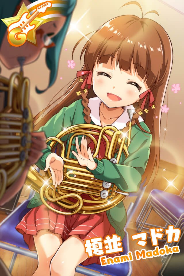 続いてはマドカちゃん♪こちらは演奏するミワコちゃんの隣でのワン 続いてはマドカちゃん♪こちらは演奏するミワコちゃんの隣でのワン