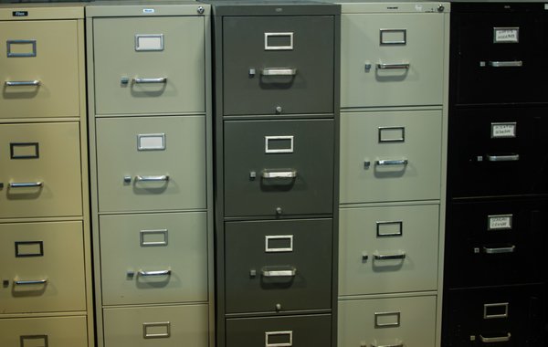 DoctorFile's tweet photo. 10 x 4 Drawer Cabinets = 2 x 7 level Rotary Units #Spaceplanning #filngsystem #filingcabinets https://t.co/Wc6K0WNHNw