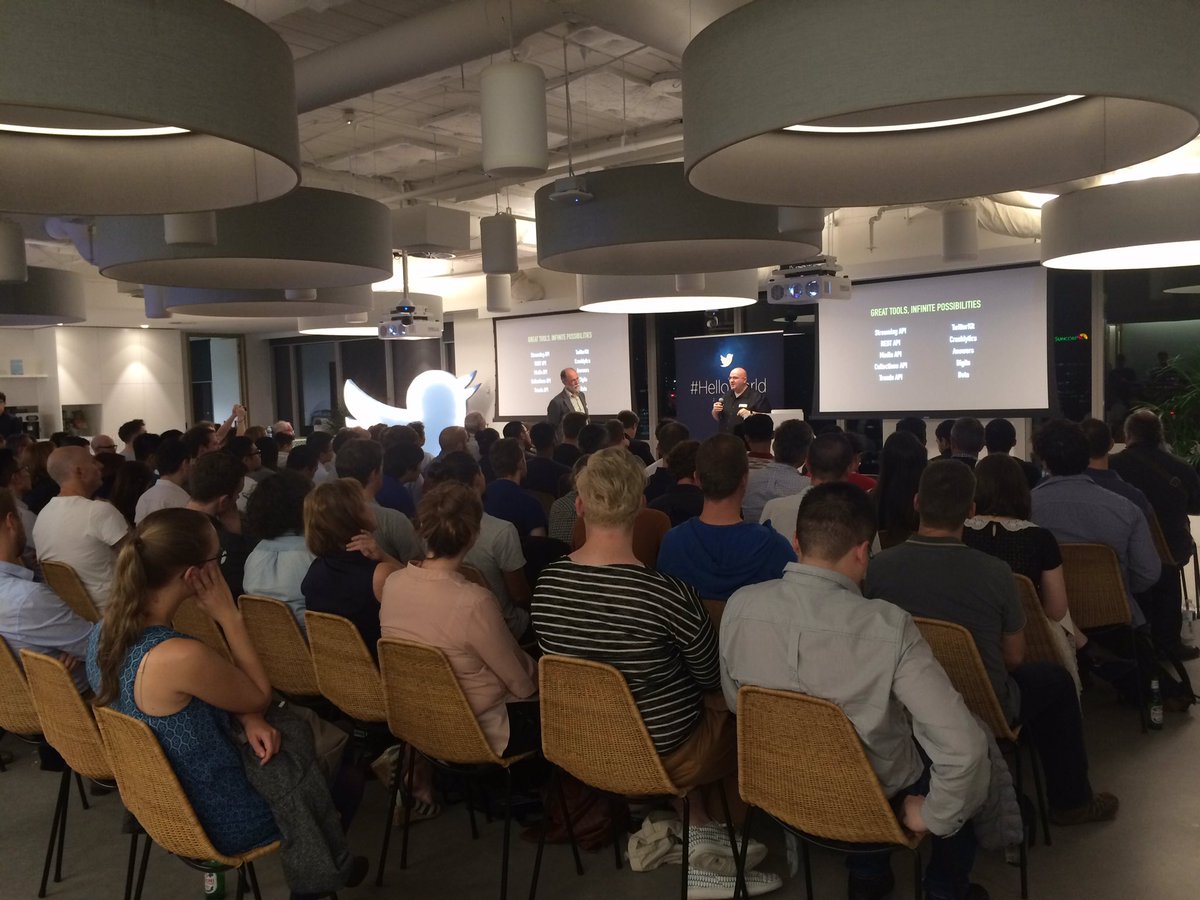 ktopenn's tweet photo. Great to see the breadth of @fabric tools used w @QandA #HelloWorld #onedeveloper https://t.co/vz7BWa4cNx