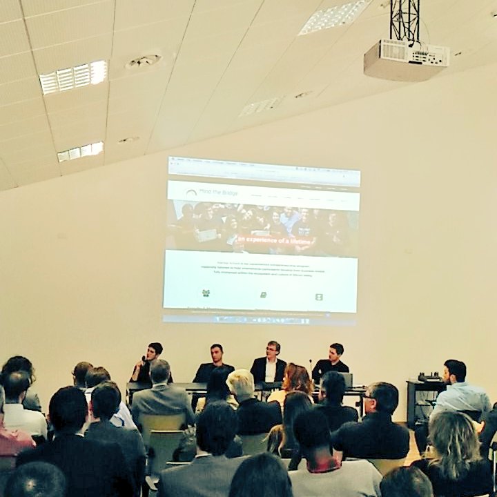ActivatorsPV's tweet photo. Le #startup del ciclo di incubazione del @PoloPavia ci parlano dell'esperienza in #SiliconValley . https://t.co/Wwi4h3cGQz