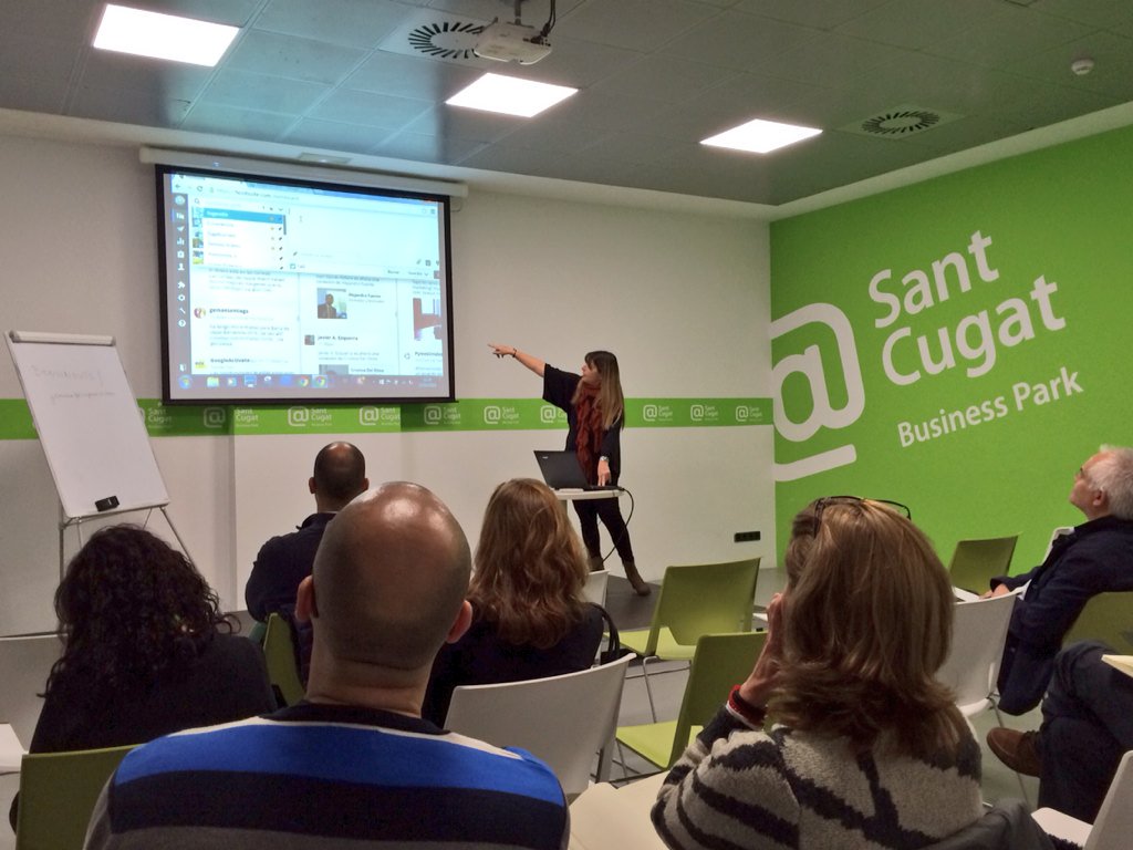 Avui estem a <a href="/ArrobaSantCugat/">SC Business Park</a> aprenent més sobre #xarxesocials i les diverses #eines de #programació!