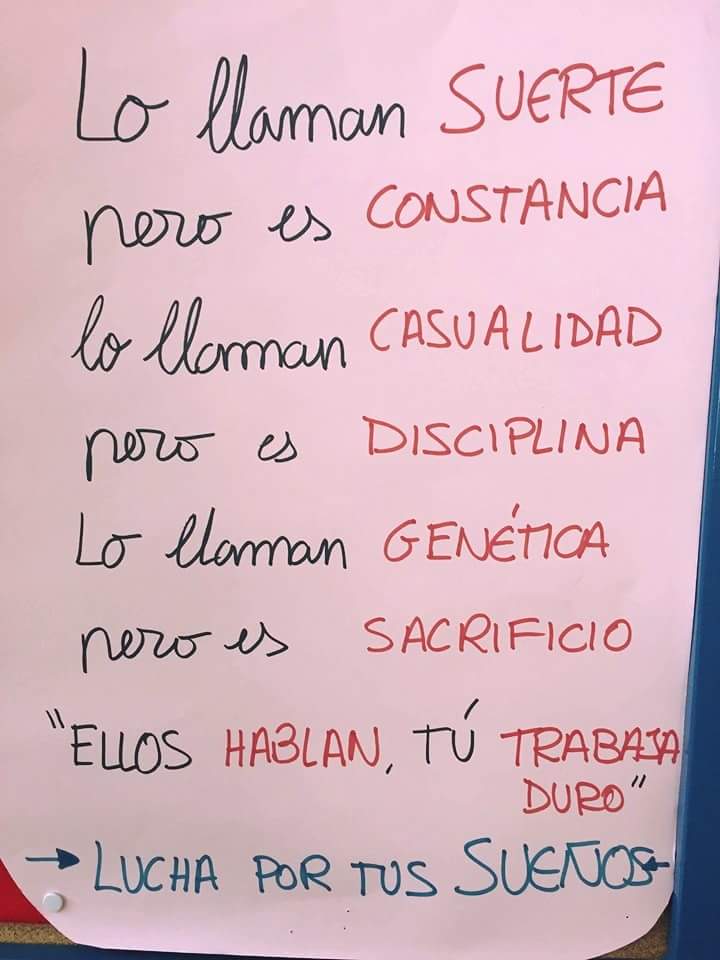 PauMatalap's tweet photo. RT @garcimartos65: Lucha por tus sueños... https://t.co/ORv7dDYBy3