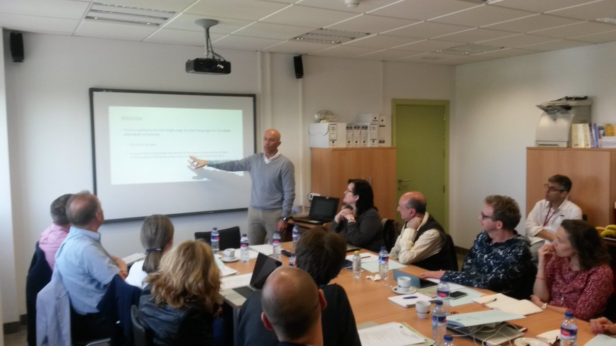 koenraad's tweet photo. #PETALL coordinator Antonio Lopes briefing partners present @ meeting (n=23!) @ #Granada Uni. on work completion https://t.co/0egx0poILU