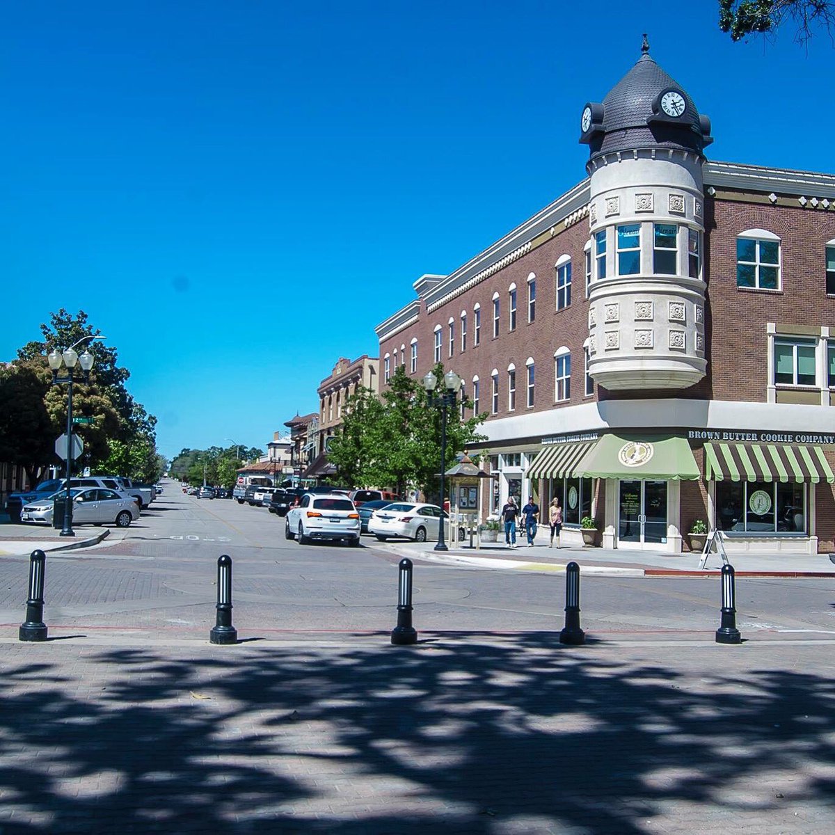 Visit our Red Cedar Vineyards and then hang in the serene town of Paso Robles. Mothers Day gift❤️ #pasorobles #wine