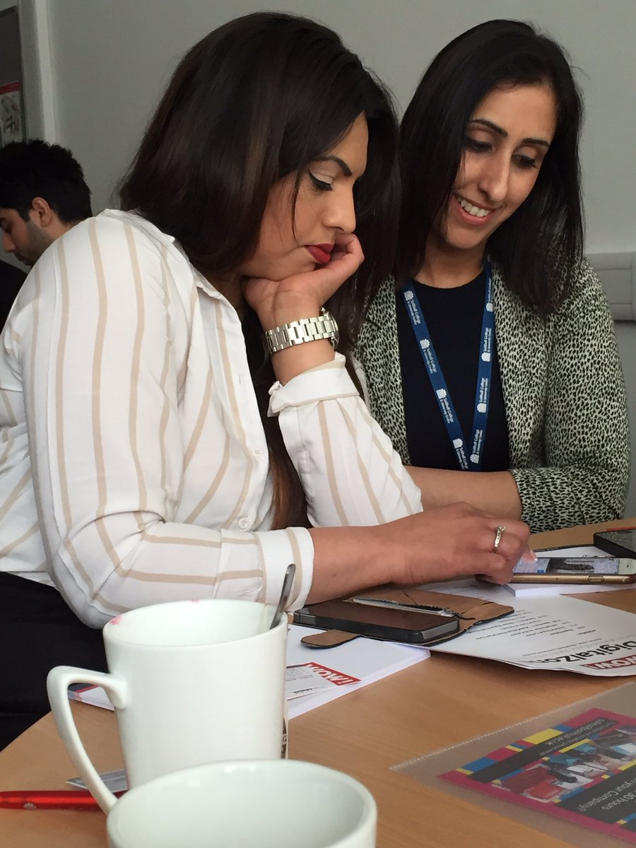 Ifraz_1's tweet photo. .@anitachumber @JRohel pleased with the recent 10+ selfies taken #elephantitis #useamirror https://t.co/6OnCdY2C67