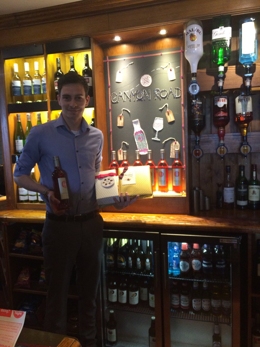 <a href="/MrYate/">Charles Yates</a> <a href="/WeathervaneBF1/">Daniel - Weathervane</a> <a href="/WeAreSUGM/">WeAreSUGM</a> <a href="/WHRDrinksinfo/">WHRDrinkinfo</a>  congratulations to this weeks winners. What a fantastic display!