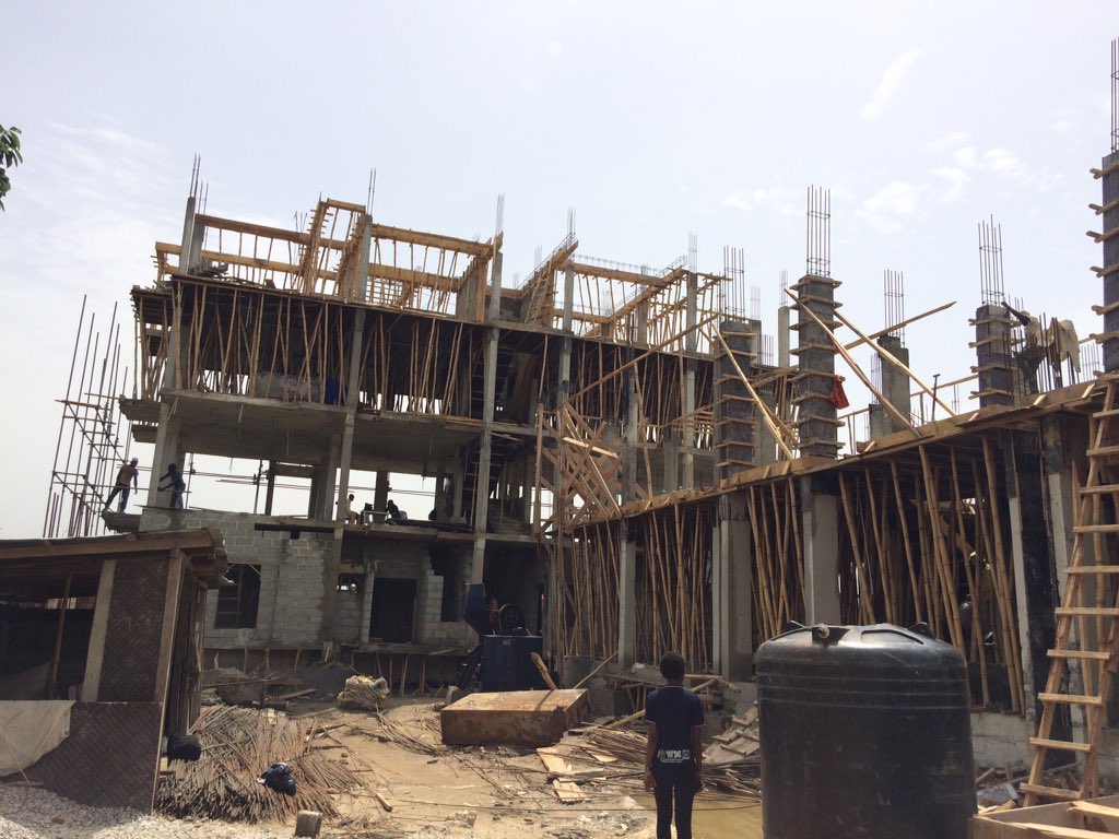 GodMadeGroup's tweet photo. Luxury 3 bedroom apartments and 4 bedroom (pent) apartments, finished kitchen and flats #gmg #gcc #realestate #lagos https://t.co/800GN1ddd8
