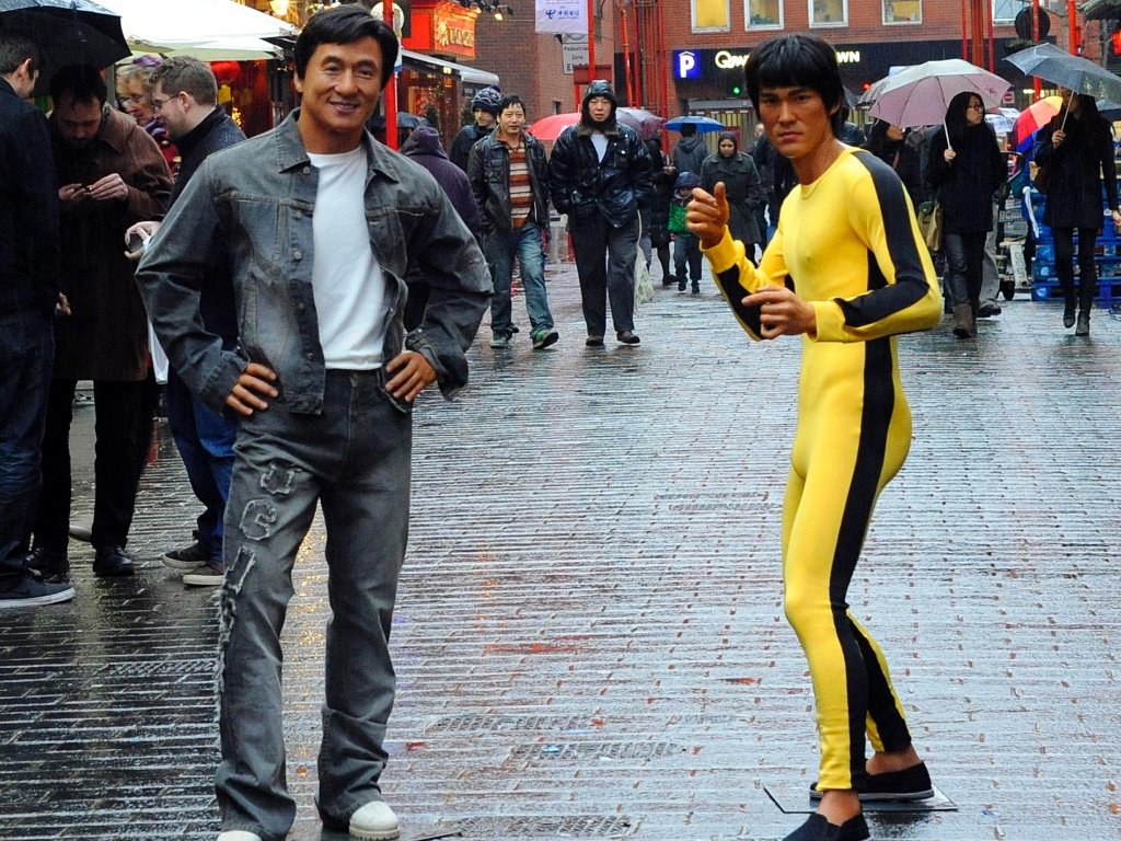 Urugin777 ジャッキー チェンとブルース リー 夢の共演 笑 人形だと見分けが付かない出来 凄いねｗ T Co N29ekvkpo2 Twitter