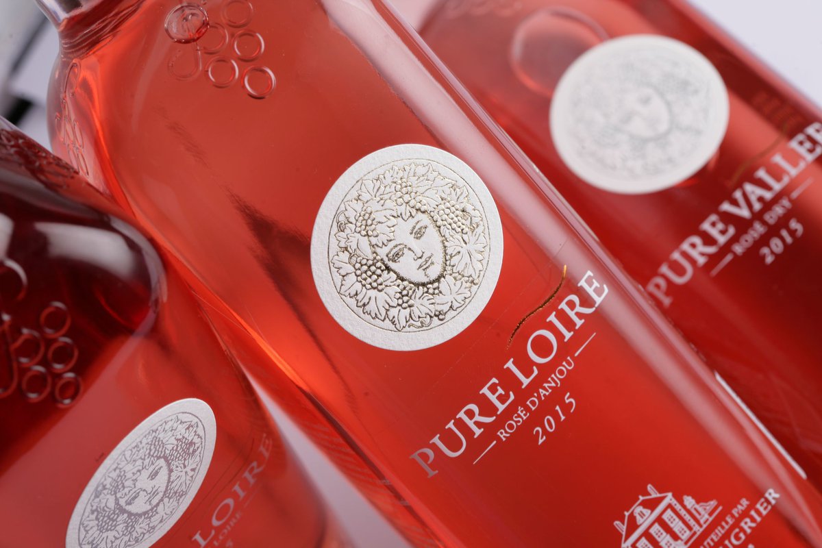 #Packaging: une bouteille carrée pour la Maison Bougrier #vin #Loire buff.ly/1rh0x2q via <a href="/lv_vitisphere/">Vitisphere-La Vigne</a>