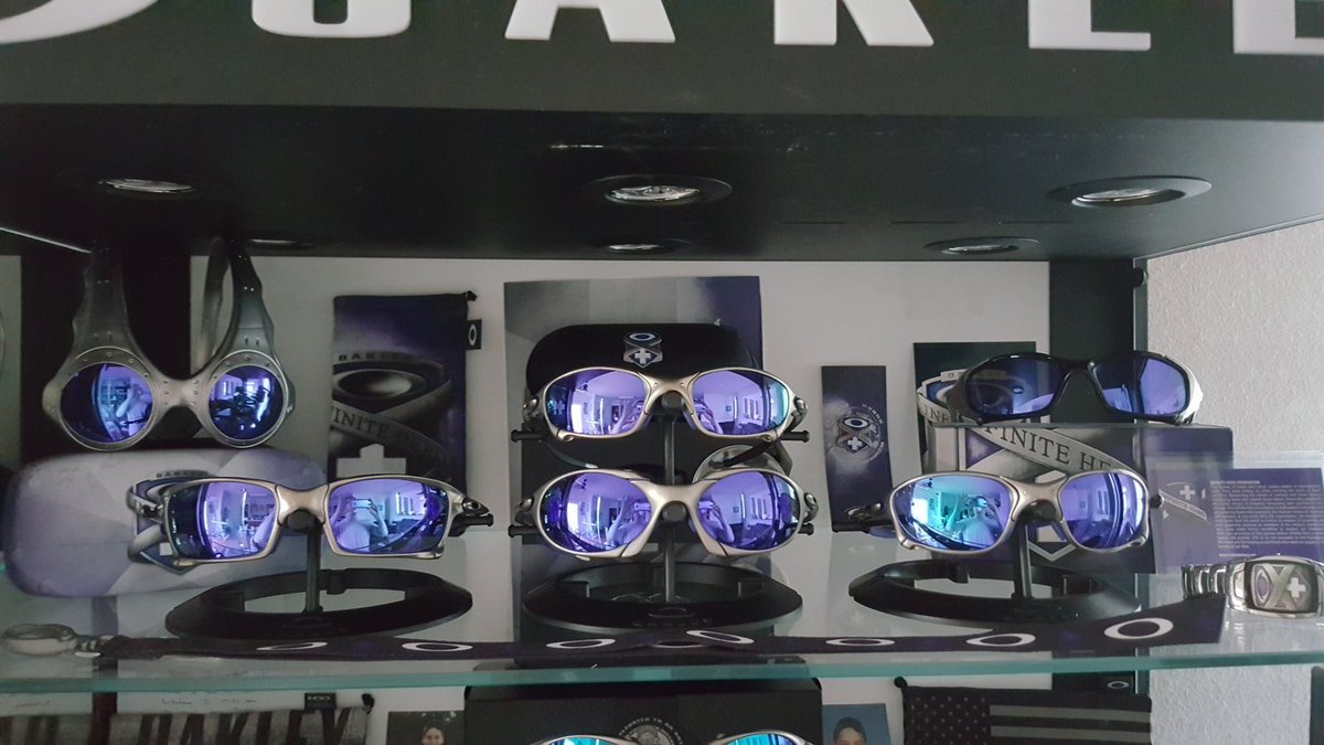 oakley collection