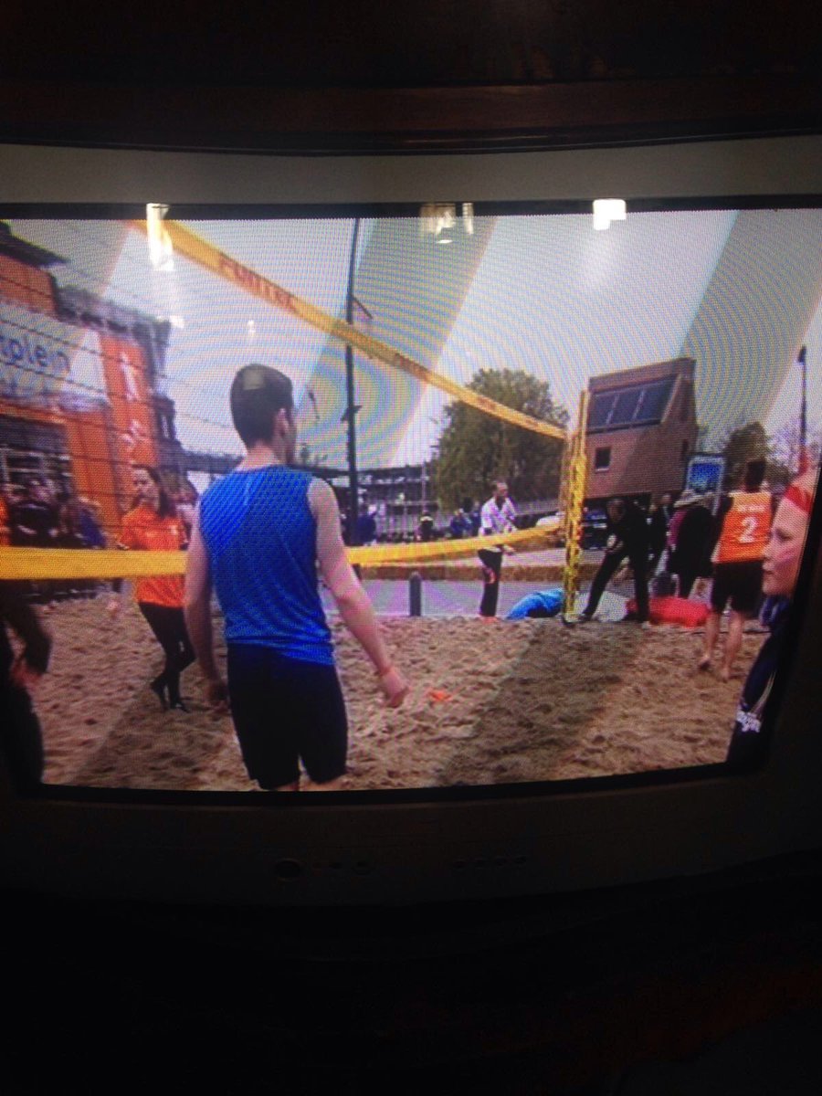 Ons Beachvolleybal veld uit #huizen vandaag op tv en koninklijk bespeeld! #cool