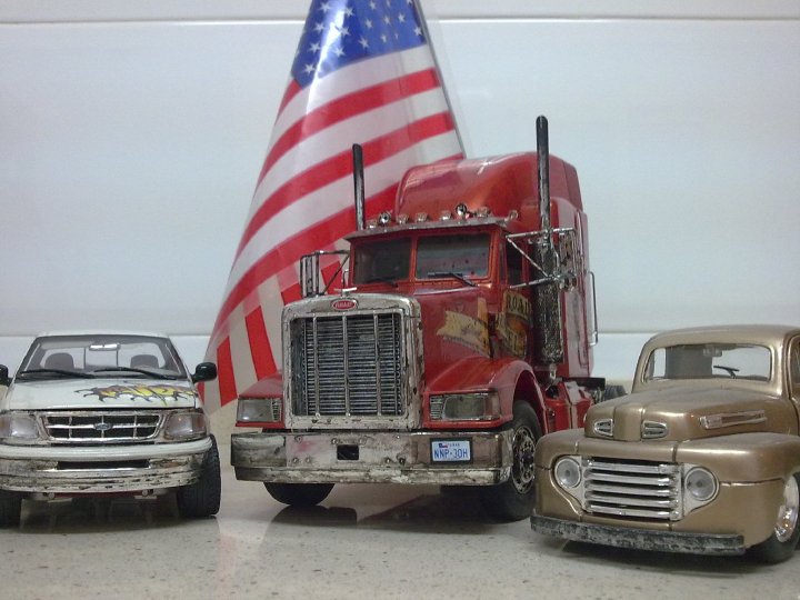 RINCONMAQUINITA's tweet photo. Este camión #Peterbilt es la otra maqueta que me publicaron en #maxituning https://t.co/lSicR4v0p4