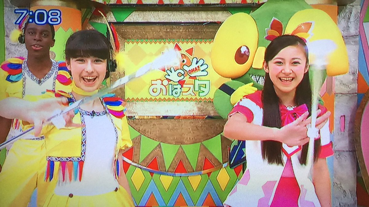 バトントワリング　ペア 懐かしのバトンが帰ってきた！トワールリングを指に挟んで回すだけで