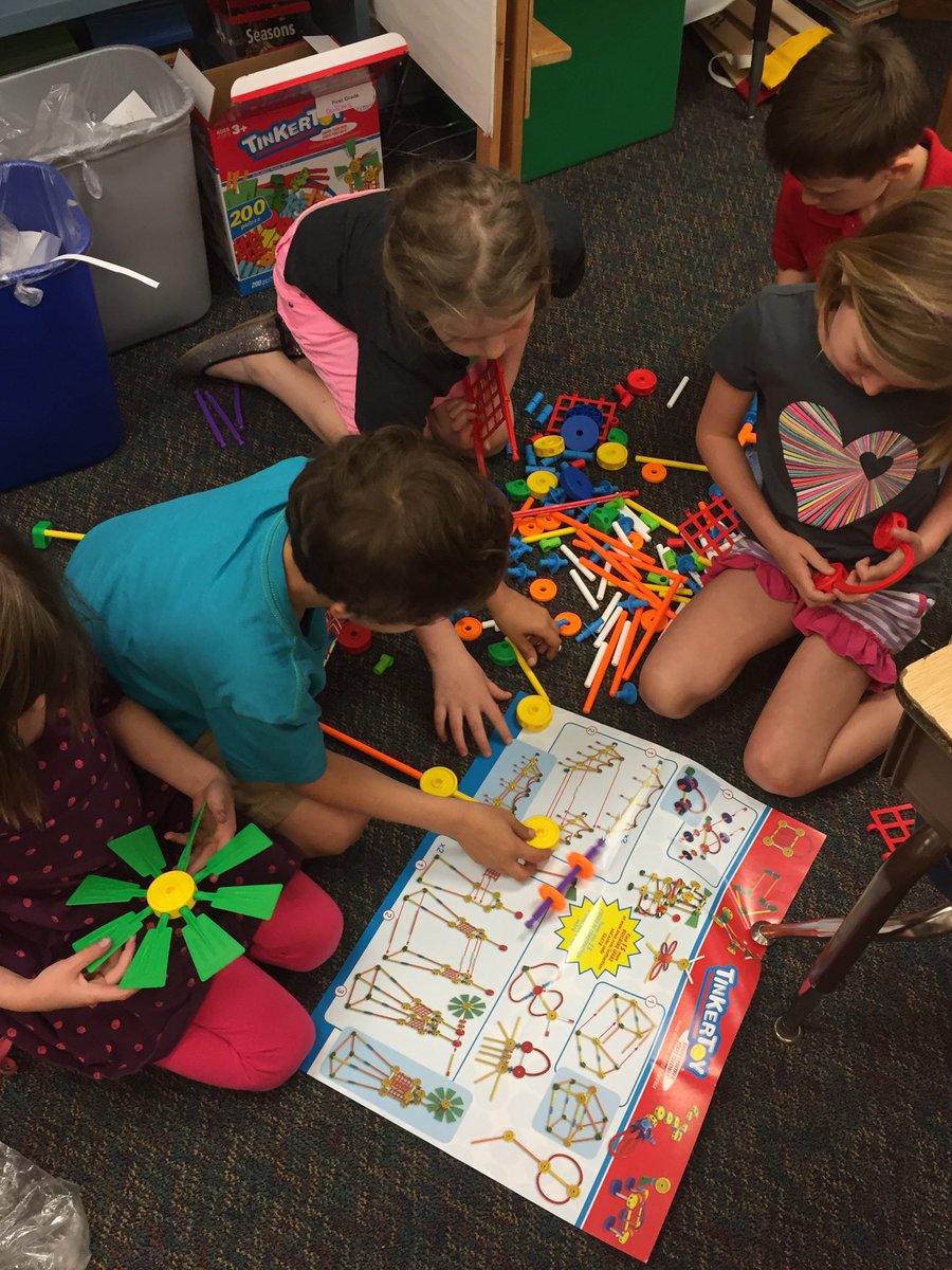 taytigersfirst's tweet photo. Indoor recess fun!
#owensfirstgrade @STEMANDBEYOND @HaroldPell https://t.co/Z8sZJsBv0P