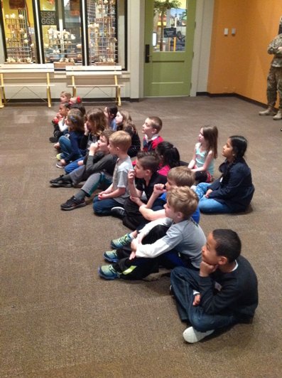 BVMesser1's tweet image. Students learned about the importance of a grain elevator and how it worked. #MNHistoryCenter #LifeLongAgo