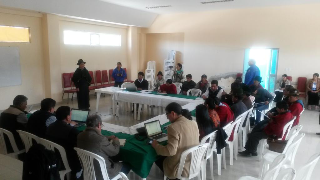 Marthy_Si's tweet photo. .@SenpladesEc #Zona3Ec se reúne con autoridades locales de #Guamote para llevar adelante la #Eniep en GADP #Palmira https://t.co/xpfWnf8A4v
