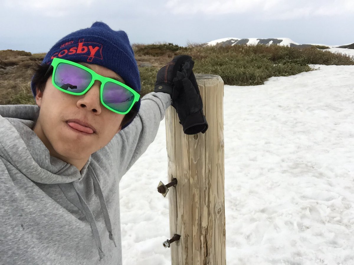 naaaakamuraaaa1's tweet photo. 月山最高だった！
まだまだ雪がある！！
雪質も思ってた程悪くはない！ https://t.co/Kq5utYv14w