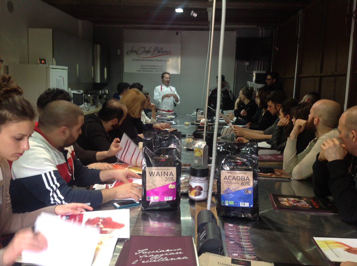 selecta_spa's tweet photo. Direttamente da #Roma per una nuova #cokingclass firmata #FrancoAscari. #Pastry #pastrychef #Selecta https://t.co/xc5QZ0ZHCr