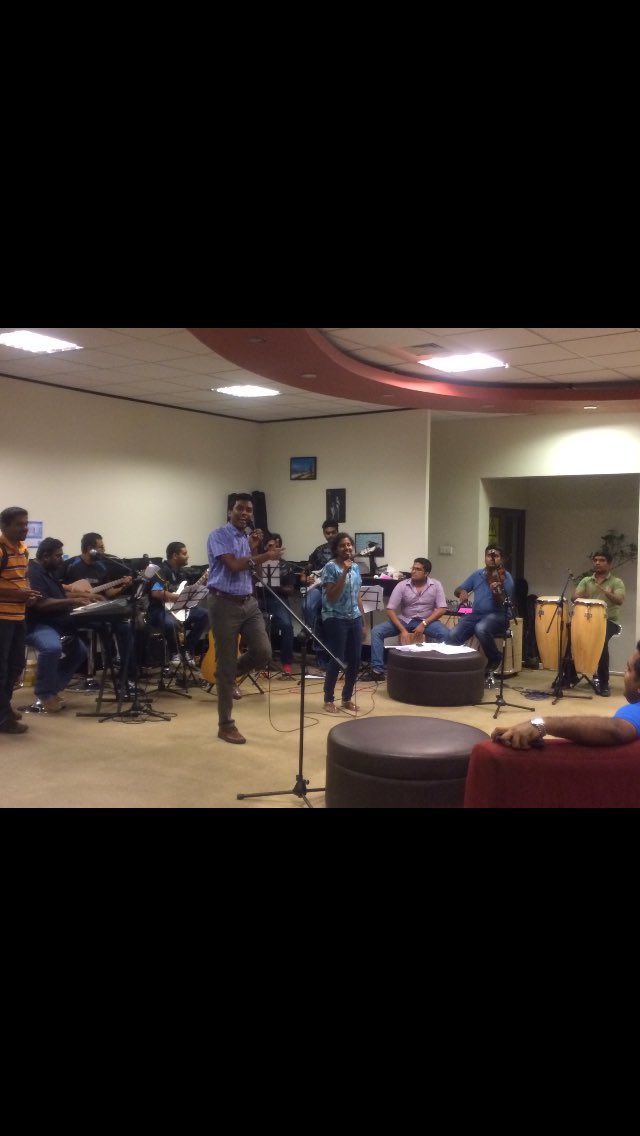 PearsonLanka's tweet photo. Songs and fun continue at the BTS bash! #PearsonLanka #AlwaysLearning #backtoschool https://t.co/ANQhok0Nvs