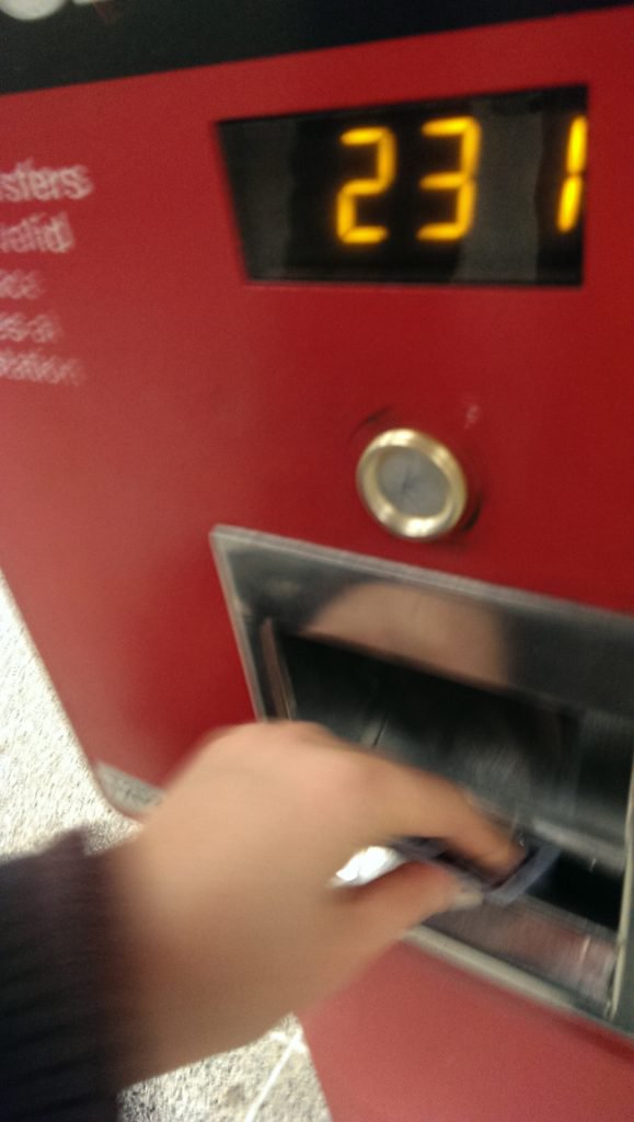 dotsnlace's tweet image. 1KG: Twenty Seven ... buff.ly/1WpvBbS #forgotten #metropass #madeitontime #thankyou #TTC #driver