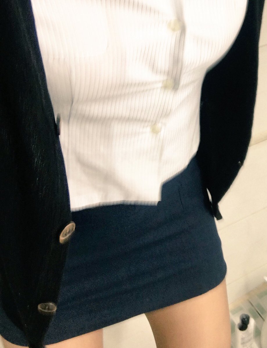 gdss31290104's tweet photo. 교복! https://t.co/jCwazHJQMQ