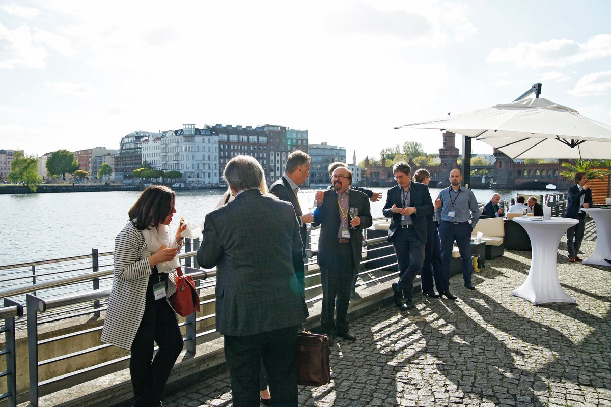 Medexo_GmbH's tweet photo. Best of Fotos zum #ForumDG! Danke an alle! https://t.co/MzqEBDm7KO
#Startup #ehealth #Medexo #Zweitmeinung https://t.co/WYqEs0c5Rl