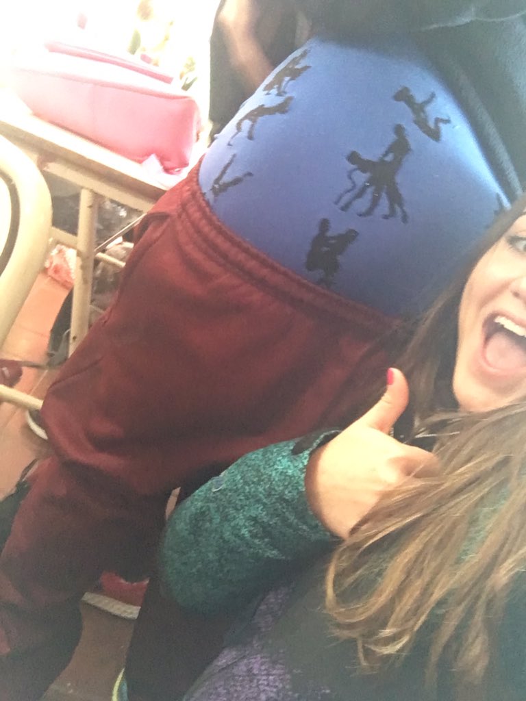 naimontano's tweet image. Jajajaja yo algún día me voy a morir con este muchacho #elboxer @lautaamendez