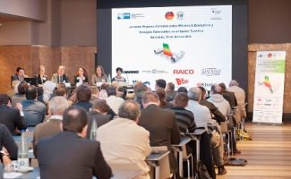 energynews_es's tweet photo. La #eficienciaenergetica aumenta la rentabilidad del sector hotelero. @ithotelero 
https://t.co/fg0b2upGaQ https://t.co/WqXtySxLwp