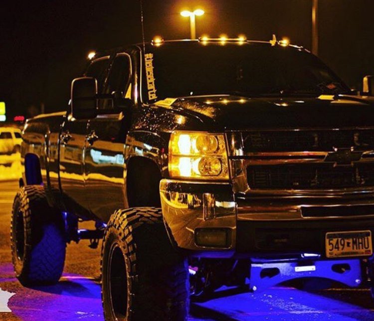 _LiftedTrucks_'s tweet photo. #Chevy https://t.co/mXGXaPOu1p
