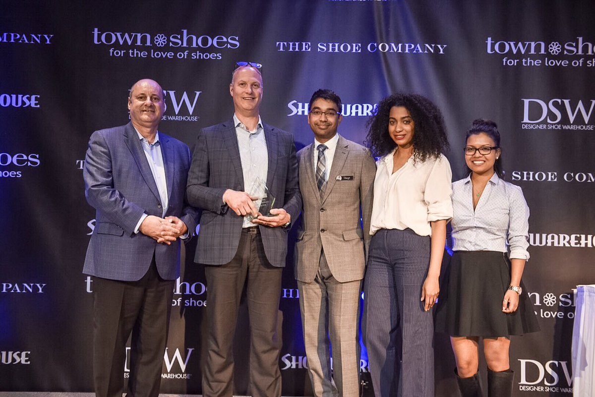 TSLPUMPEDUP's tweet photo. Vendor Awards🏆 Product Innovation award goes to EF Walter's - Congrats! #tslpumpedup #shoecare https://t.co/4yshrtn7jy