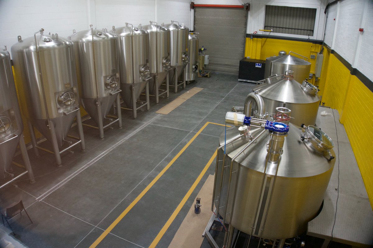 It's beginning to look a lot like a brewery... Great new pics on Facebook #HopeBrewery2016 facebook.com/media/set/?set…