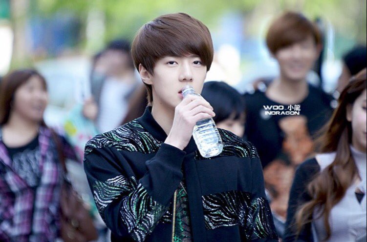 ট ইট র M あぁ デビュー当時なんつー薄い顔 Kぽにハマって 最初はジェジンくんで次好きになったのこの子だから薄い顔好き なんだなって思ってたけど 今濃くなったね 目鼻立ちハッキリしたね やっぱり濃い顔が好きいやセフンが好き