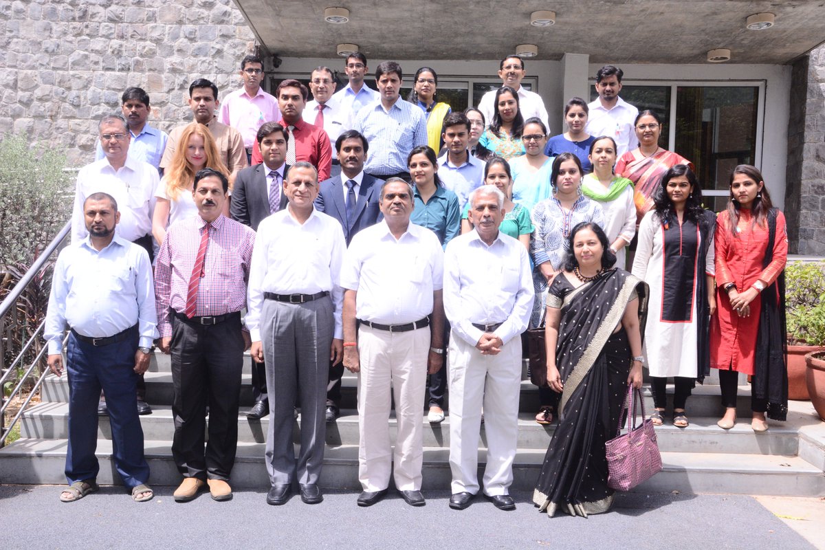 IndianResearch_'s tweet photo. Group photo!
International Conference on Research in Business-2016
17th April,2016 IIC, New Delhi https://t.co/bCozXvwq3i