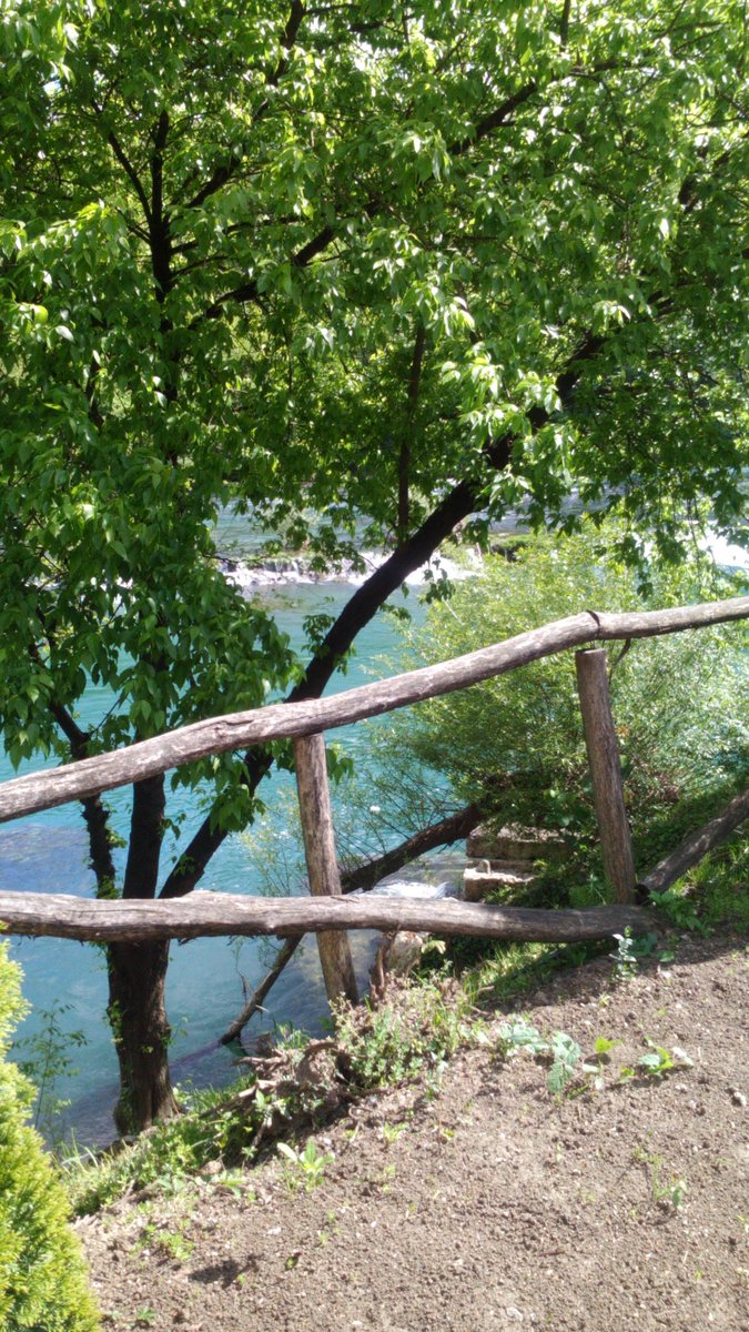 AidaMyTVLoveS's tweet photo. #BosniaAndHerzegovina #RiverUna #BosanskaKrupa #RestaurantMakaba https://t.co/3Fttu9IdUS