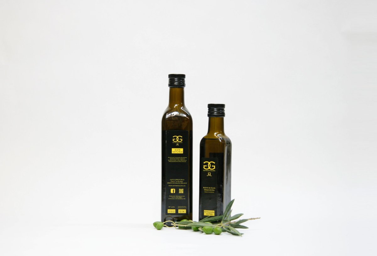 GotasGloria's tweet photo. Botellas cristal de 250ml y 500ml desde otra perspectiva."Gotas de Gloria" aceite de oliva virgen extra... ¡Sabor! https://t.co/YXro6pVkpl