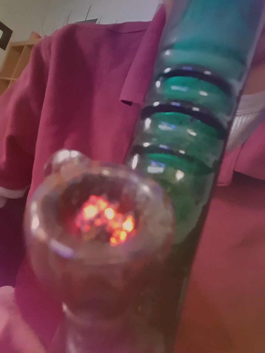lb_jake17's tweet photo. Blazin 🔥 with the homies 💨 https://t.co/ozfgR7TGdd