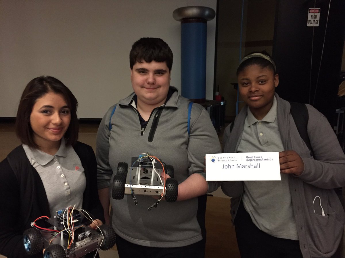 ExhibitFiles's tweet photo. MT @GLScienceCtr: John Marshall students ready to present their amazing #fablab projects @whitehouseostp https://t.co/3b9f7LPdbb
