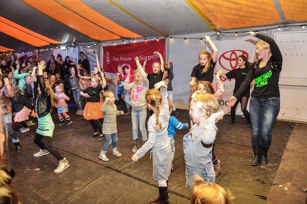 Dancing4all's tweet photo. Kinderdisco gingen alle kinderen los Dancing4all heeft genoten https://t.co/UHeDxktkgk