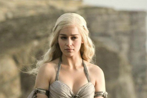 lesinrocks's tweet photo. La diffusion de "Game of Thrones" a fait baisser la consommation de porno  https://t.co/R3NRQTWeUJ https://t.co/eQfYdBxoSy