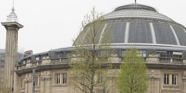 Paris's tweet photo. En 2018, les Parisiens pourront admirer une grande collection d'art en plein cœur de Paris 🎨 https://t.co/MuV5qcsznt https://t.co/2rf8Cm8iCV