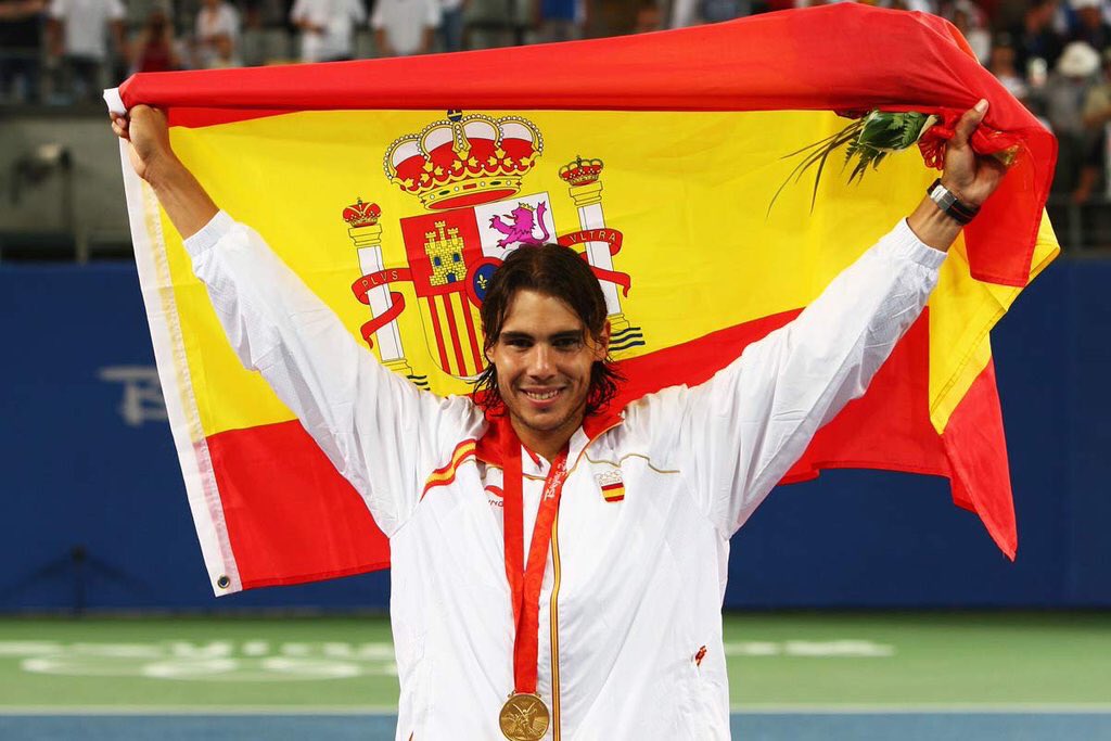 IkerCasillas's tweet photo. Rafa nuevo abanderado de España 🇪🇸 para los Juegos de #Rio2016. Me alegro, muy merecido! @RafaelNadal @COE_es https://t.co/obnNsxiTPY