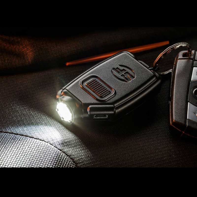 HeinnieHaynes's tweet image. NEW: @SureFireLLC Sidekick | buff.ly/1TdmcPA #surefire #flashlight #miniflashlight