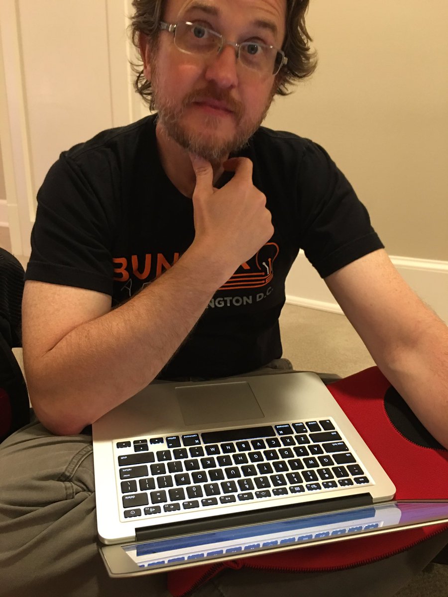 maryiafelice's tweet photo. Last minute preparations before we take the stage @DIG_SOUTH #veterans #powerbydesign https://t.co/bXHHuPozwP