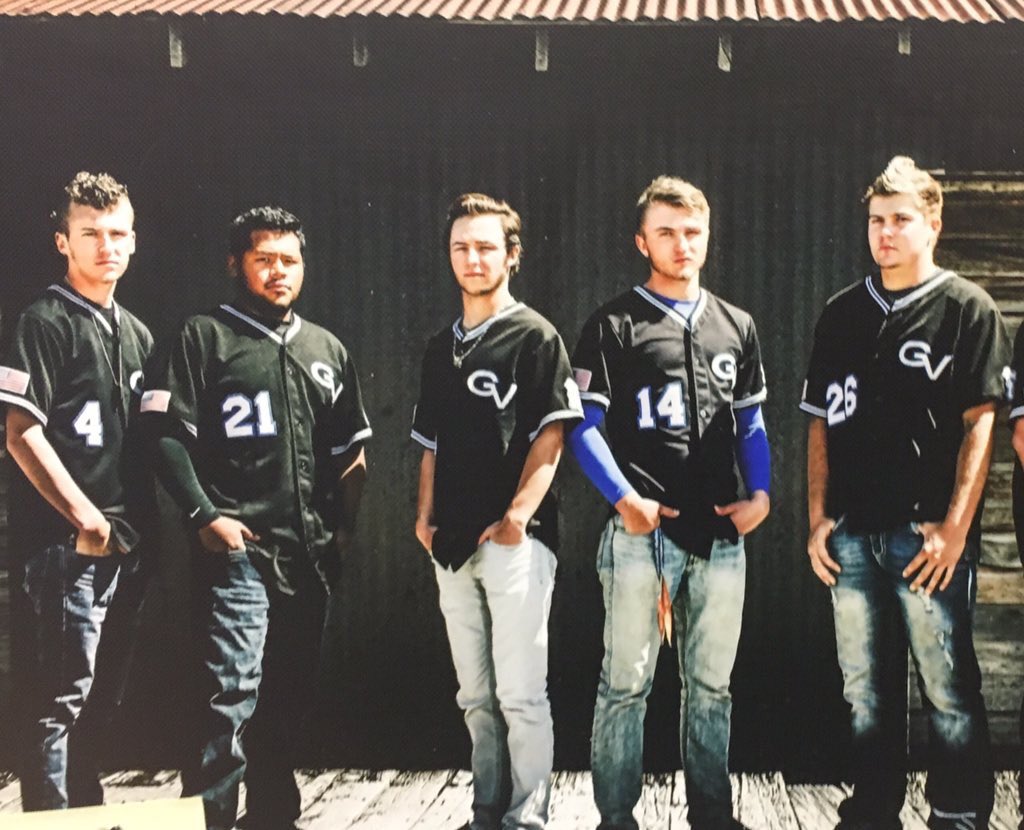 uthotathlete's tweet photo. Gunnison High Schools senior baseball boys👌🏼 https://t.co/QGWik6vJDS