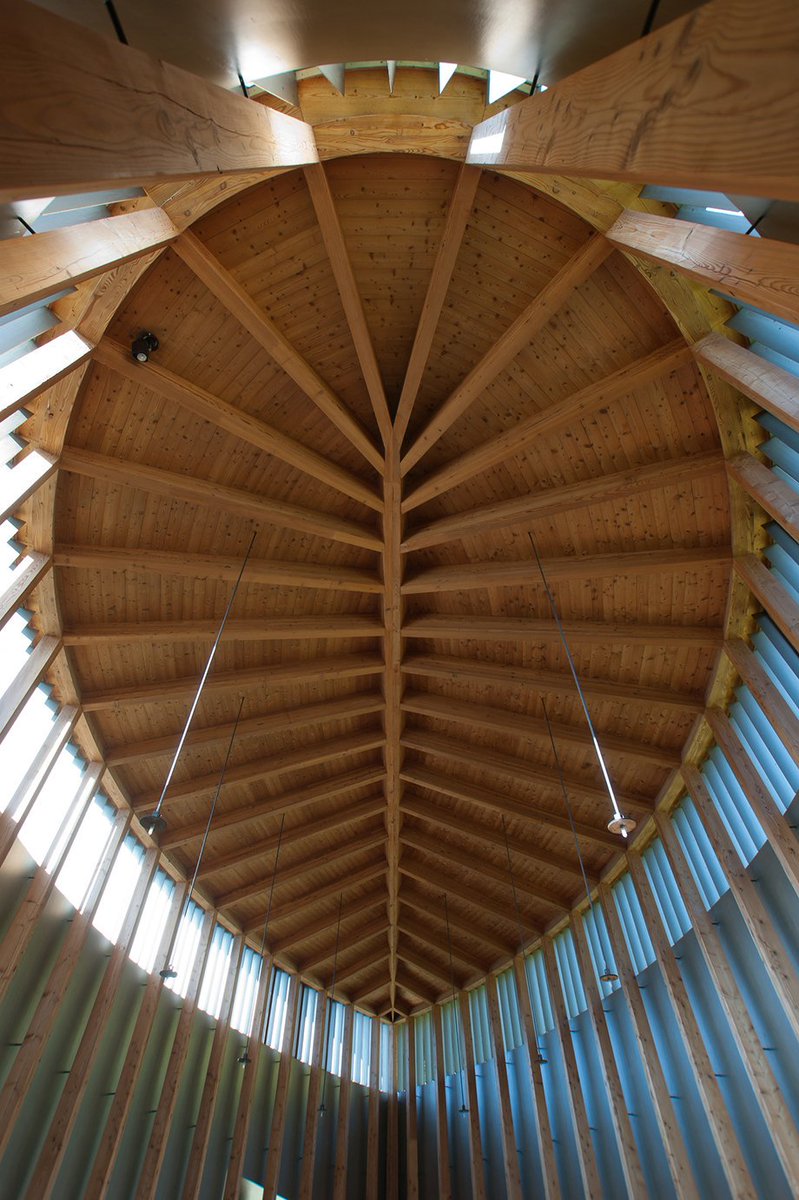 METALOCUS's tweet photo. Atención al detalle. Capilla de San Benedicto por Peter Zumthor
https://t.co/kE17diaOod #architecture https://t.co/IncedtcpzN