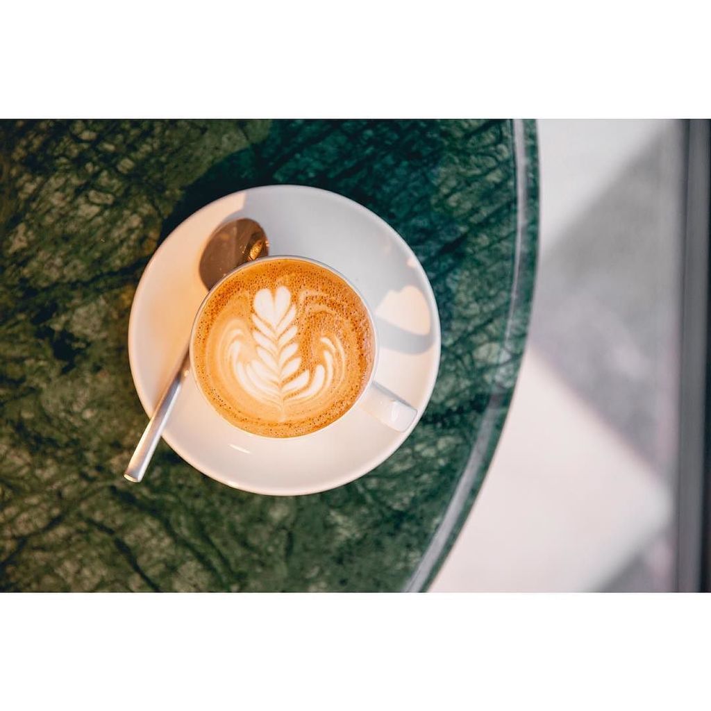 Flat Whites and Assembly Espresso @modern_society_london #redchurchstreet #londoncoffeeshops #londoncoffee