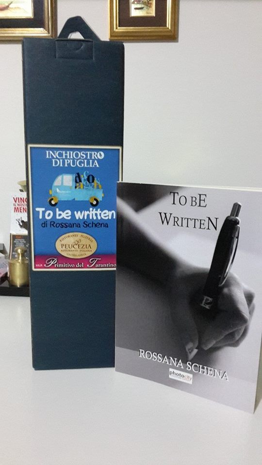OwlRoss's tweet photo. Un pensiero meraviglioso durante la notte di @inkdipuglia a Castellaneta. #ToBeWritten #inchiostrodipuglia https://t.co/1Y2MjiYUlv